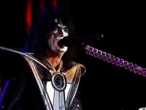 muere-ace-frehley,-el-guitarrista-original-de-kiss