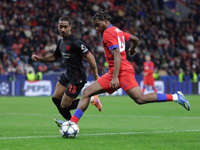 uefa-champions-league:-psg-golea-en-leverkusen