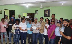 gobierno-realiza-por-rd$9-millones-700-mil-a-productores-afectados-por-presa-monte-grande