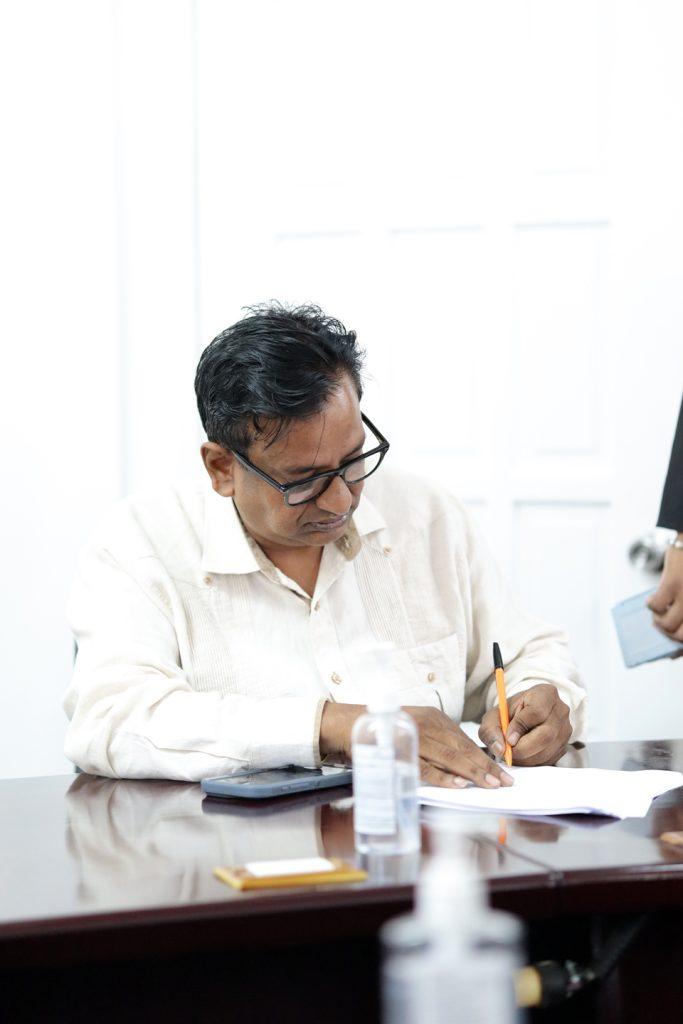 Imagen relacionada con InterEnergy y Guyana Power & Light firman alianza estratégica para modernizar el sistema eléctrico de Guyana