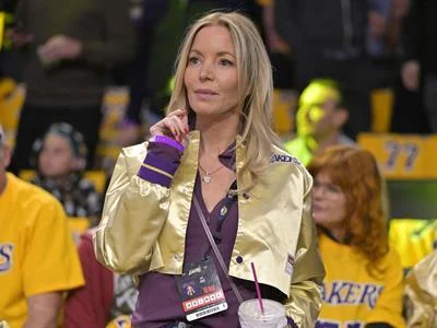 nba:-los-lakers-despiden-a-joey-y-jesse-buss-como-ejecutivos