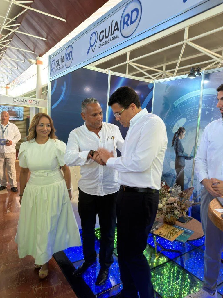 Imagen relacionada con Franklin De La Cruz presenta Guía Empresarial RD durante DATE 2026 y destaca su impacto en el ecosistema empresarial