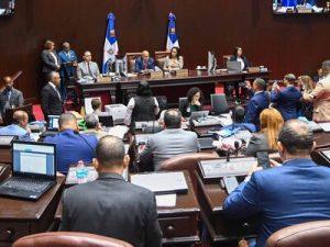 ya-van-us$1,230-millones-en-prestamos-para-clima-y-desastres
