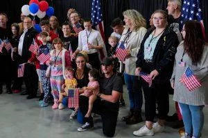 un-ano-agridulce-para-los-afrikaners,-los-unicos-refugiados-admitidos-por-trump