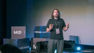 cuando-la-inteligencia-artificial-se-vuelve-artesanal-y-emocional