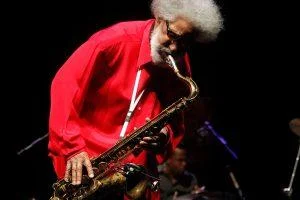 muere-a-los-95-anos-sonny-rollins,-gigante-del-jazz-y-coloso-del-saxofon