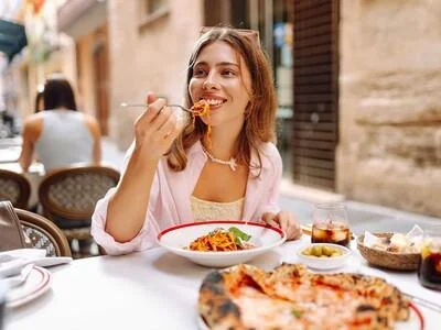la-regla-de-oro-de-la-crononutricion:-¿cenar-3-horas-antes-de-dormir?