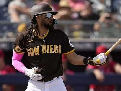 fernando-tatis-jr.-y-la-amenaza-de-avalancha-de-nieve