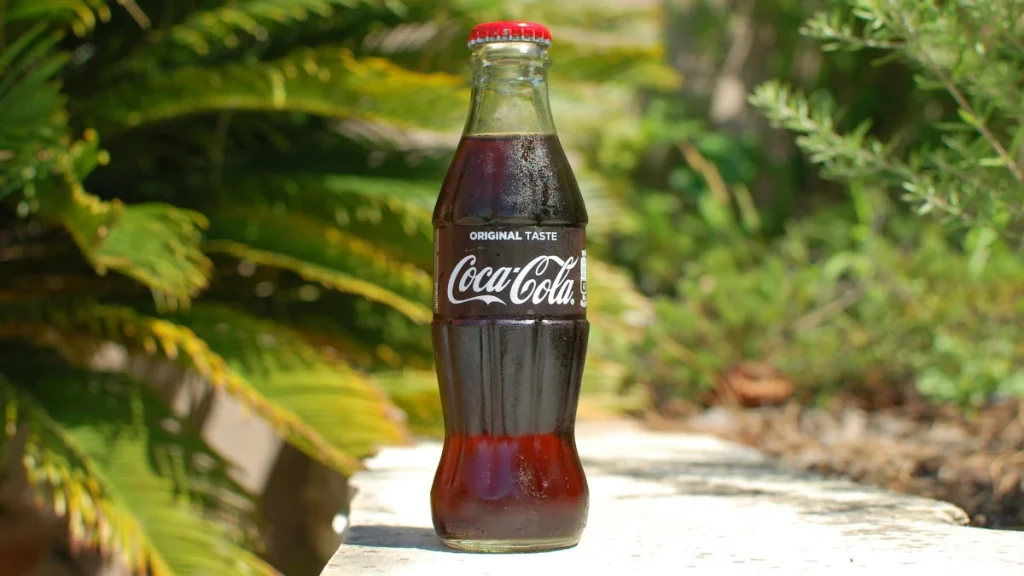 coca-cola-destapa-la-rivalidad-entre-wpp-y-publicis,-que-se-disputan-su-cuenta-de-medios,-datos-y-tecnologia