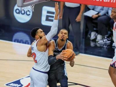knicks-intentan-golpear-hoy-otra-vez-y-spurs-cambiar-la-historia