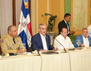 abinader-asegura-que-no-permitira-que-bandas-haitianas-se-acerquen-a-la-frontera
