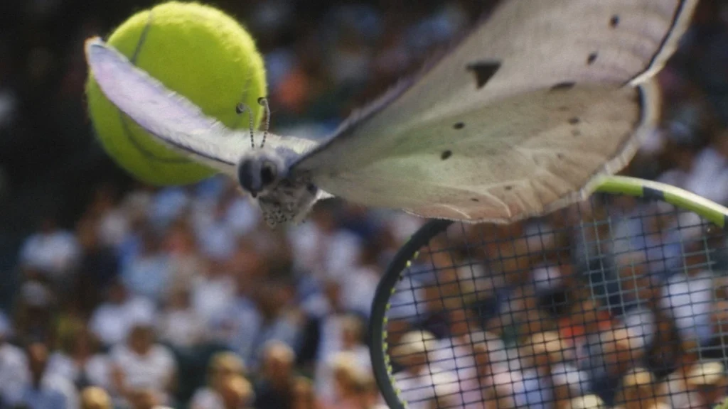 este-bello-y-sugestivo-spot-de-wimbledon-contempla-el-tenis-desde-el-punto-de-vista-de-una-mariposa