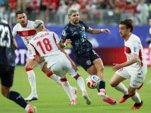 mundial-2026:-paraguay-gana-con-10-por-roja-a-almiron