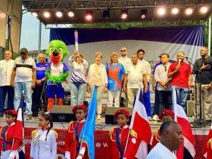 con-gran-algarabia-recibieron-en-puerto-plata-antorcha-de-xxv-juegos-centroamericanos-y-del-caribe